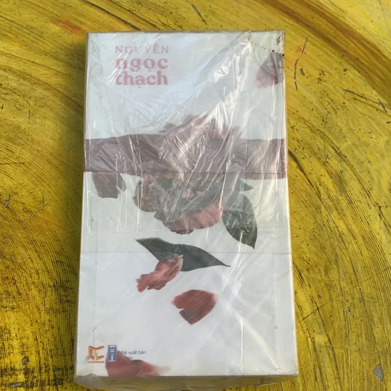 MỘT GIỌT ĐÀN BÀ - NGUYỄN NGỌC THẠCH 746799