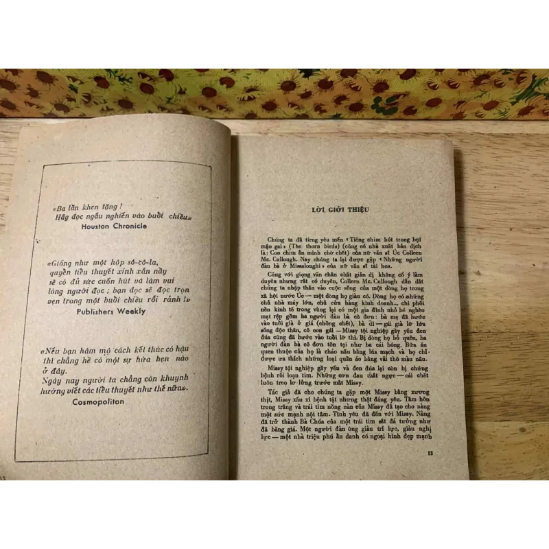 Những người đàn bà ở Missalonghi - Colleen McCullough 688146