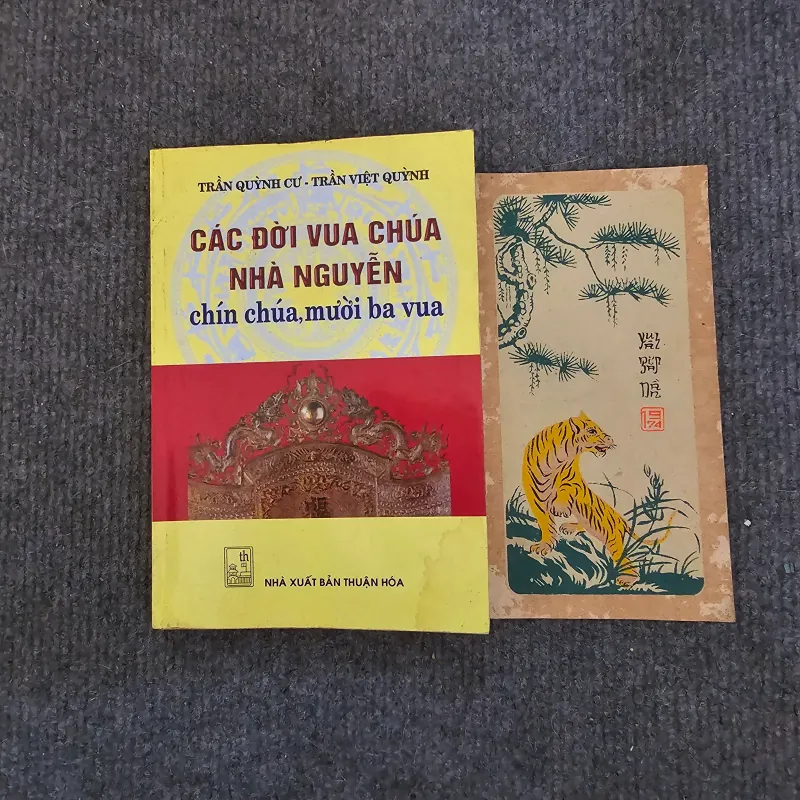 Các đời vua chúa nhà Nguyễn, chín chúa mười ba vua 754045