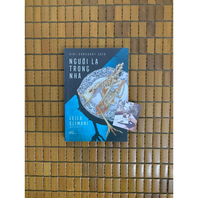 Người lạ trong nhà 455796