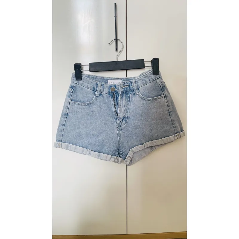 Quần short jean nữ, size S 1013493