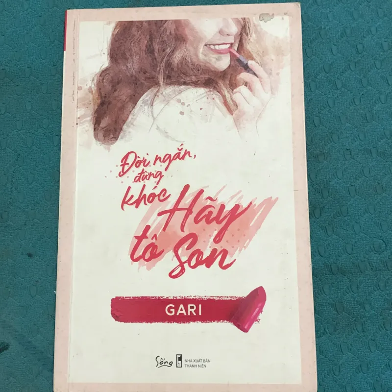 Đời ngắn , đừng khóc hãy tô son 759189