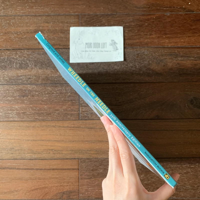 Sách ngoại văn Wheedle on the Needle, Used, Bìa cứng 491631
