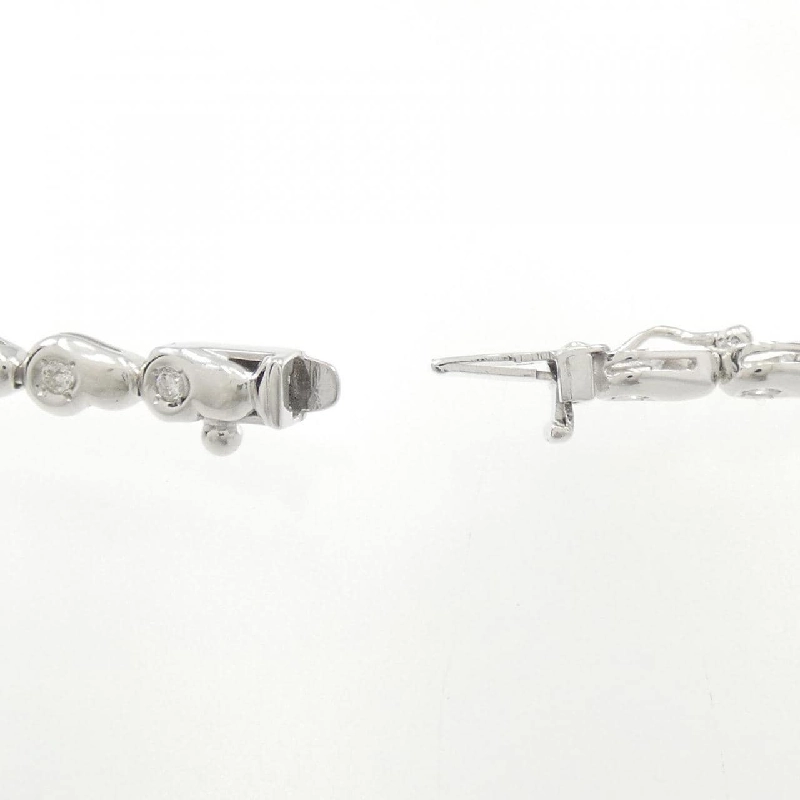 K18WG Vòng tay kim cương 0.50CT - Hàng hiệu Chính hãng 872669