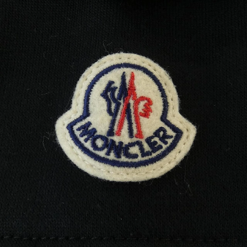 Moncler MONCLER 10938G00028 Áo khoác lông 628879