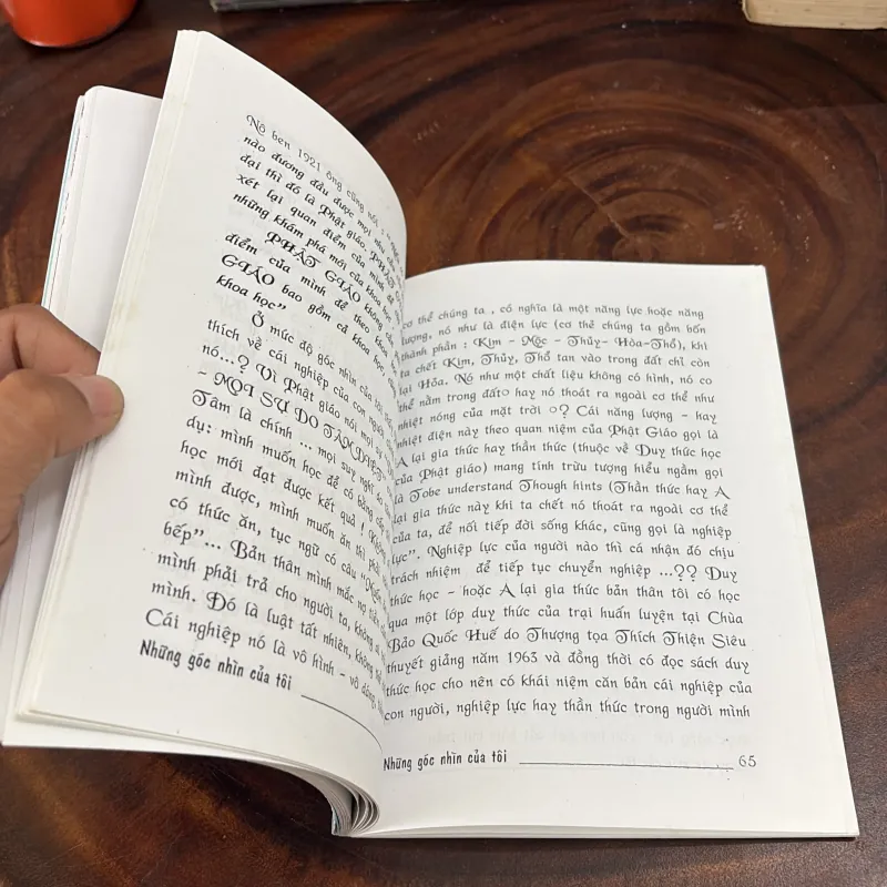 II Tựa Sách: Quảng Trị • Đà Nẵng Là… - Nhiều Tác Giả 999236