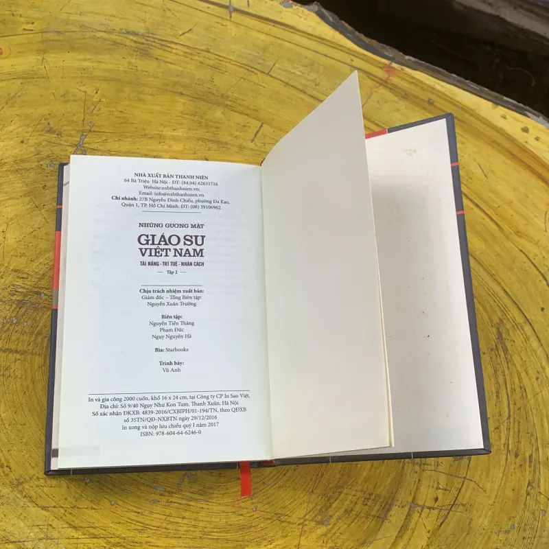  NHỮNG GƯƠNG MẶT GIÁO SƯ VIỆT NAM TÀI NĂNG- TRÍ TUỆ- NHÂN CÁCH TẬP 2 784182