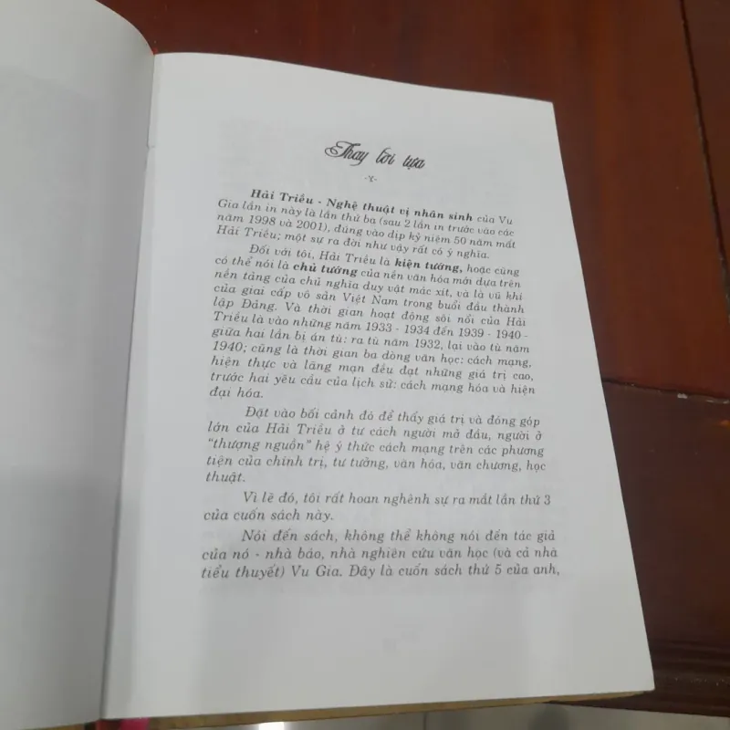 HẢI TRIỀU - Nghệ thuật vị nhân sinh 1031432