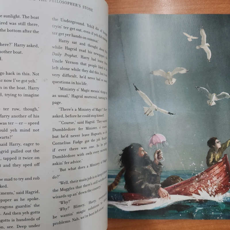 Sách Harry Potter and the Philosopher's Stone mới 90% 524653