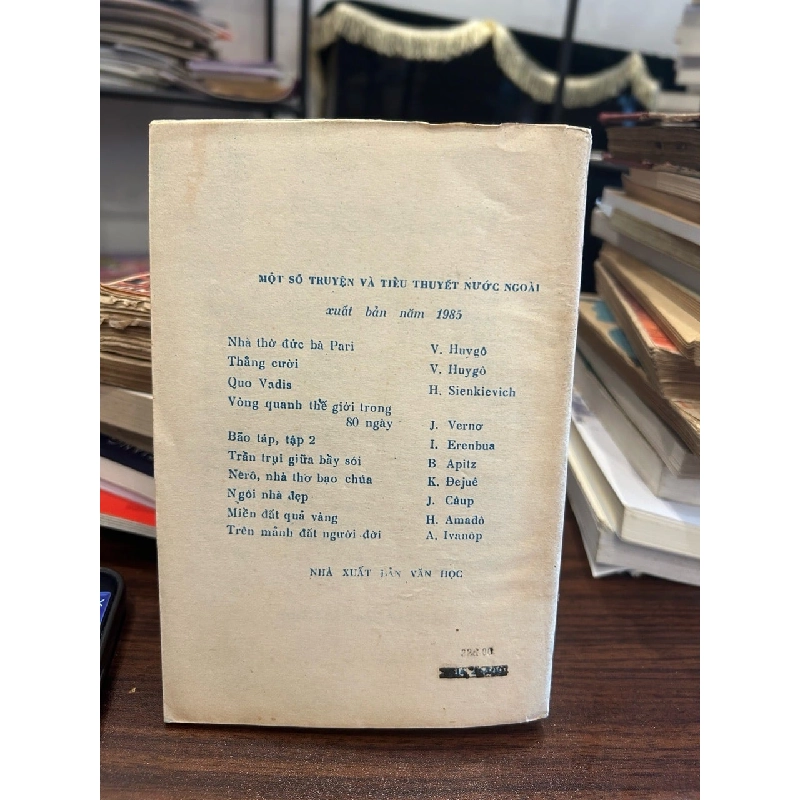 Mắt những người đã khuất- M.A.Axturiax 930762