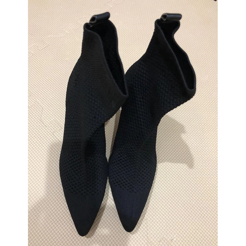 Bốt Zara Size 37 320636