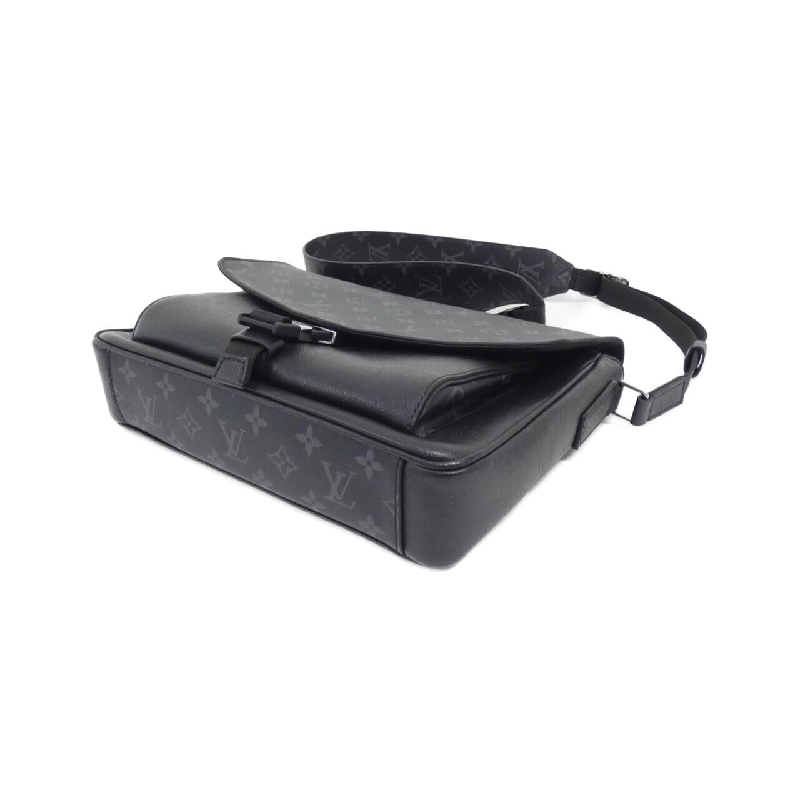 Túi đeo chéo Louis Vuitton Taiga Lama M30746 - Hàng hiệu Chính hãng 769760