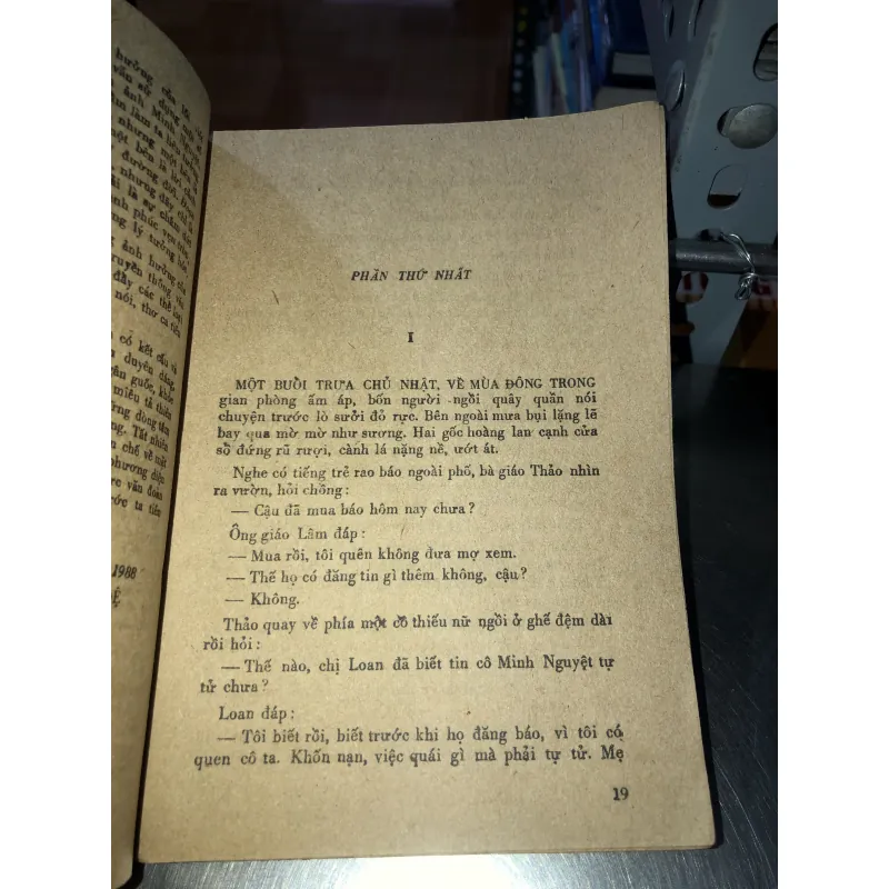 Đoạn tuyệt - Nhất Linh 930040