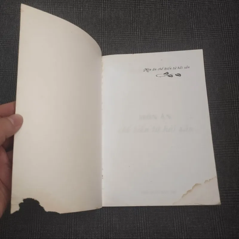 Món ăn Chế biến từ Hải sản - Nguyễn Dzoãn Cẩm Vân - NXB Trẻ 682134