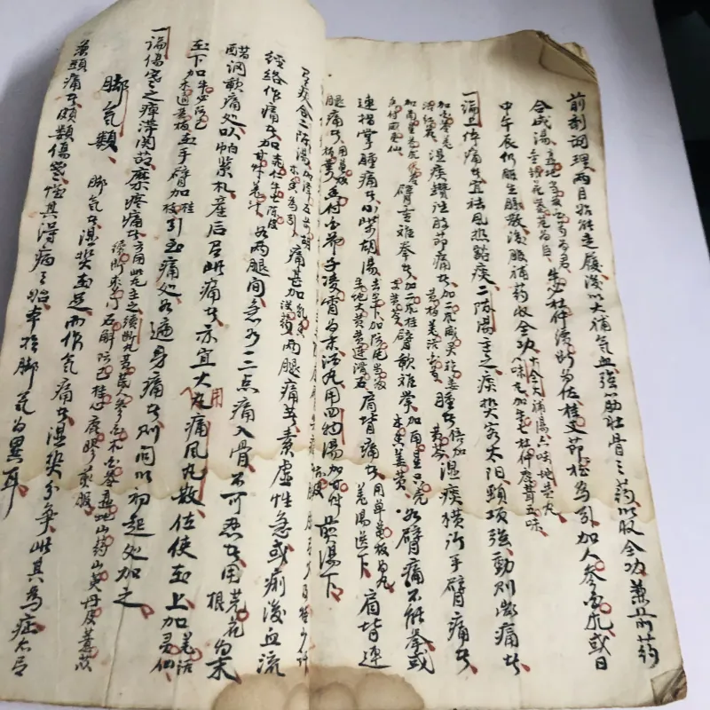 sách Đông Y như hình ,xem chi tiết video 749159