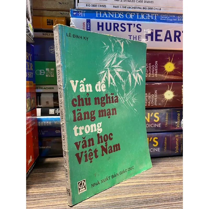 Vấn đề chủ nghĩa lãng mạn trong văn học Việt Nam - Lê Đình Kỵ 726755