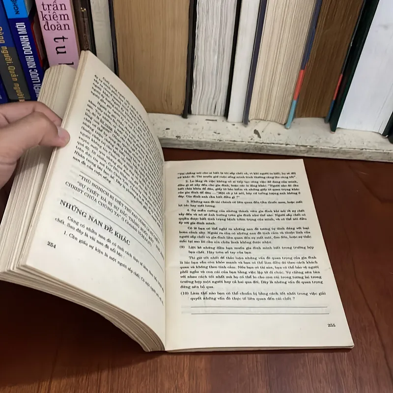 II Sách Kỹ Năng: Giải Quyết Những Nan Đề Cuộc Sống - DOROTHY L. JOHNS - 1988 575033