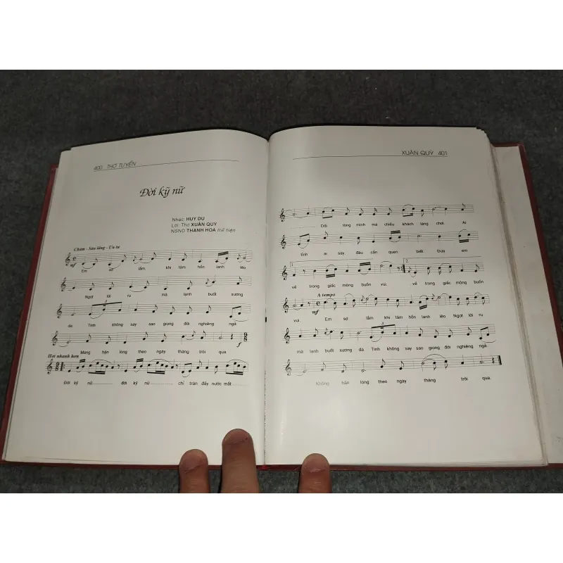 THƠ TUYỂN XUÂN QUỲ 729354