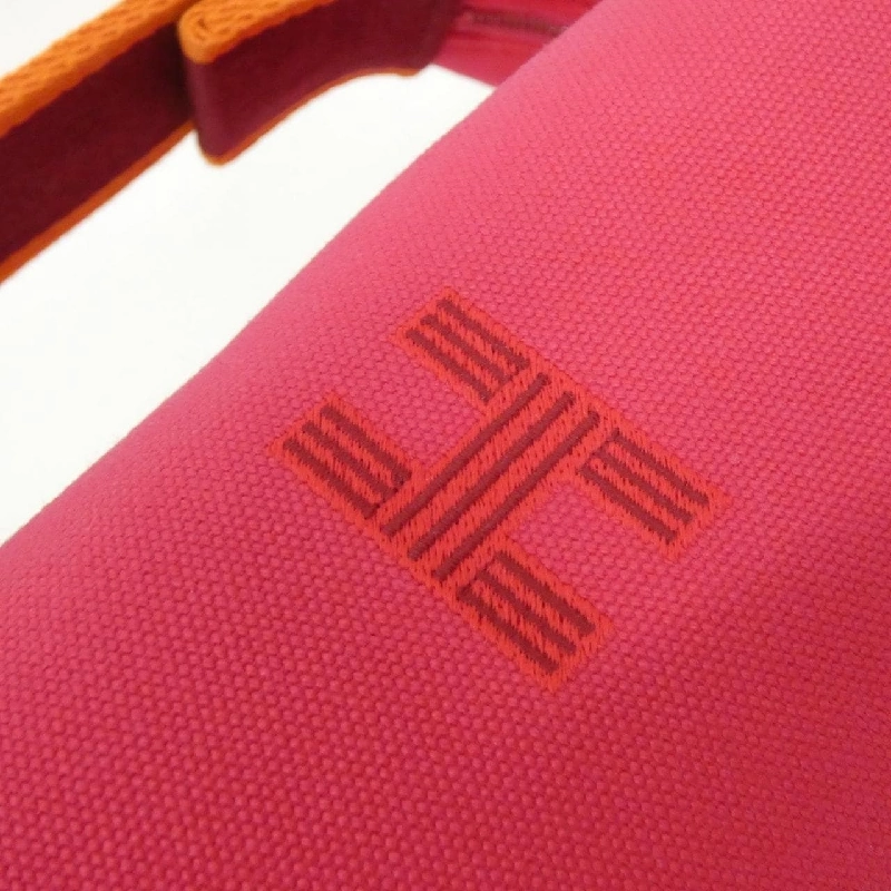 Túi xách Hermes Braid A Black PM 103222M 623108