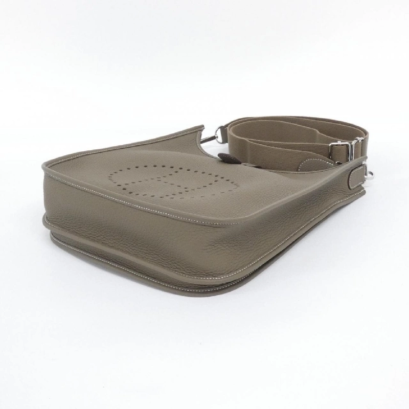 Túi xách vai Hermès Évelyne 3 PM 056277CK 611947