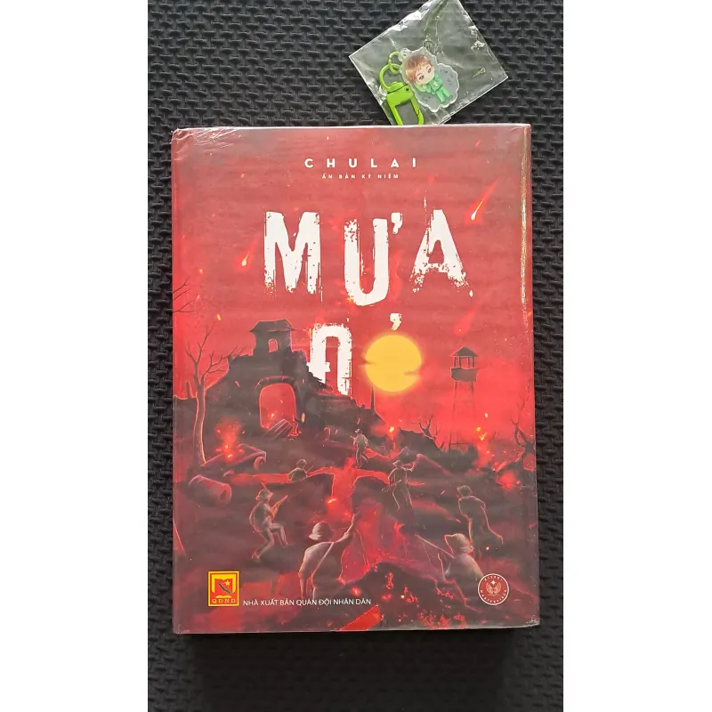 Mưa Đỏ - Chu Lai ( bìa cứng, ấn bản kỷ niệm) 1042120