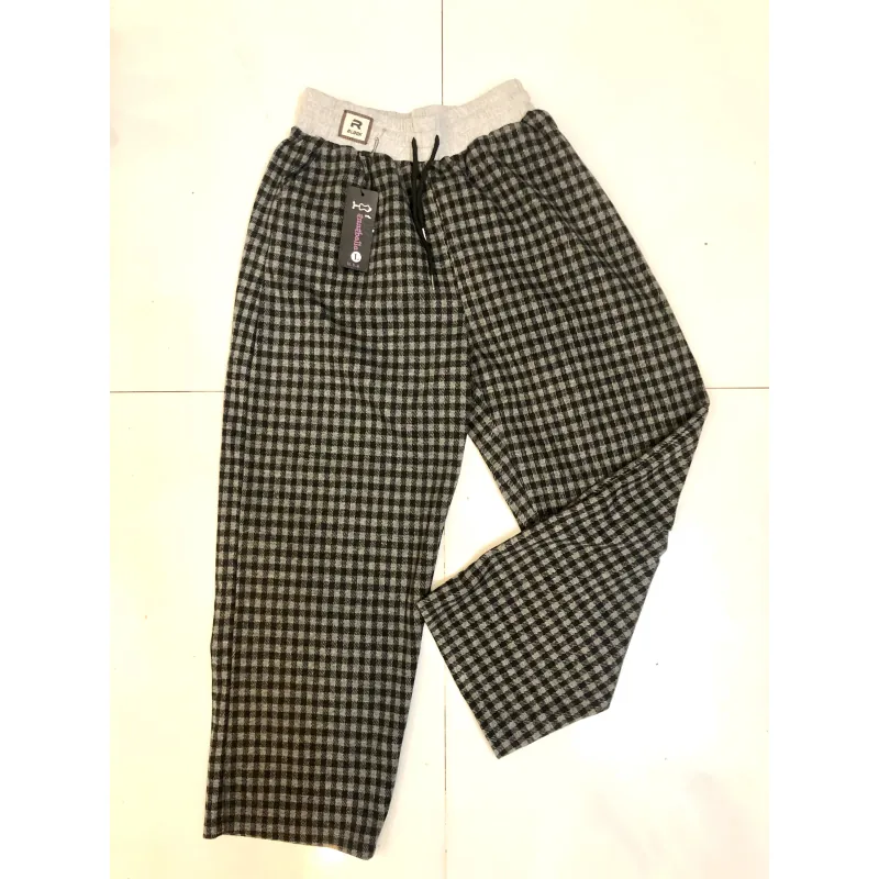 Quần thể thao chất nỉ dáng suông size L. Mới 100% 1005897