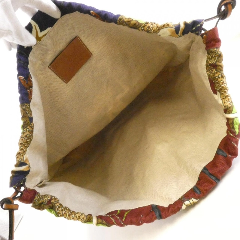 Loewe Paula Drawstring Pouch - Hàng hiệu Authentic 772466