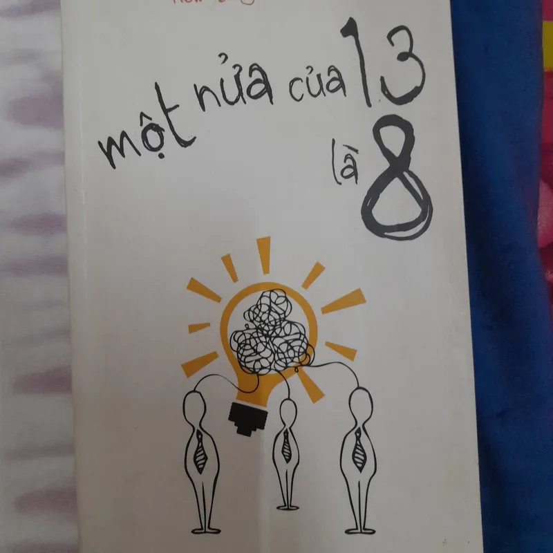 Một nửa của 13 là 8 (bản đầu) 574264