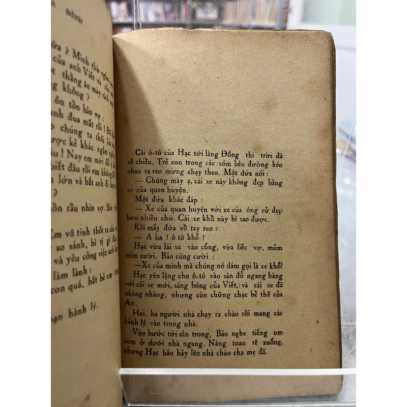 GIA ĐÌNH - KHÁI HƯNG (2 cuốn) 714515