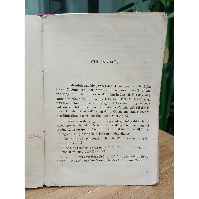 Trở Về Eden – Rosalind Miles 553519