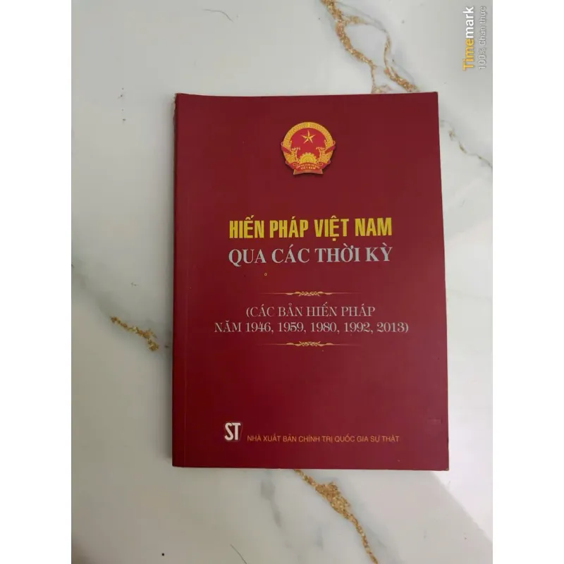 Sách luật cần pass 925764