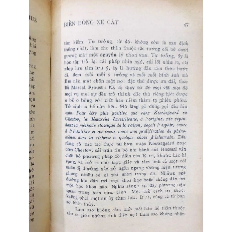 Biển đông xe cát - Albert Camus 125930