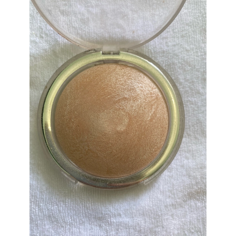 Phấn bắt sáng Glow Catrice Đức  463973