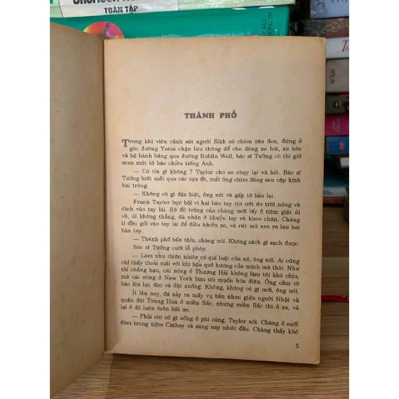 Khách sạn Thượng Hải-NXB Văn học 750680