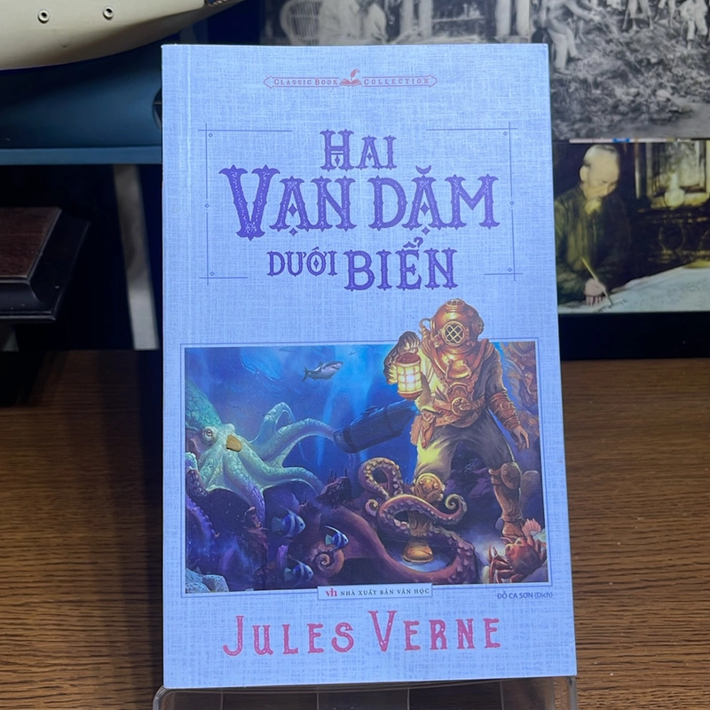Hai vạn dặm dưới biển Jules Verne 495523