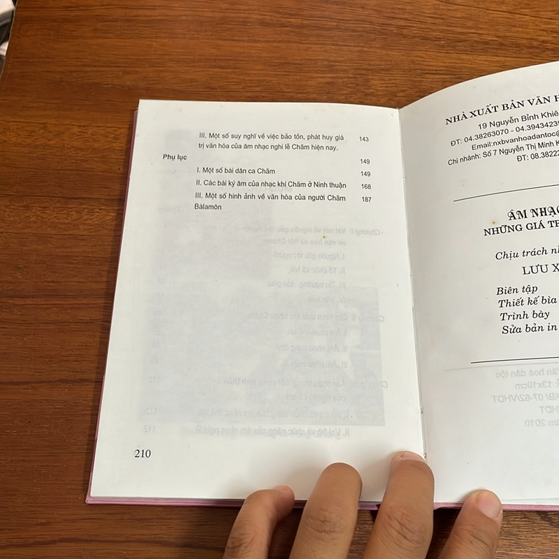 [Có Chữ Ký Tác Giả] - II Âm Nhạc Chăm _ Những Giá Trị Đặc Trưng - Văn Thu Bích - 2010 503123