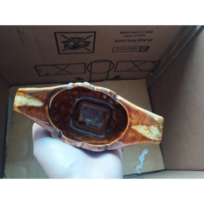 Gạt tàn gốm hoa văn  753607