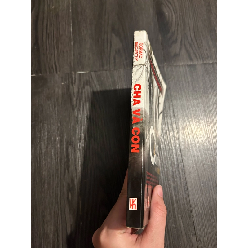 Cha và con - Cormac McCarthy 330323