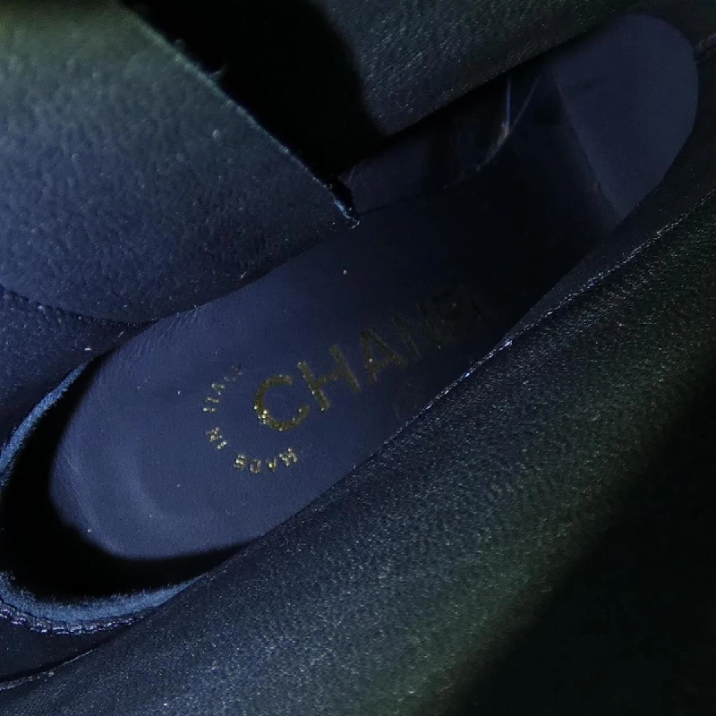 Giày bốt CHANEL 661927