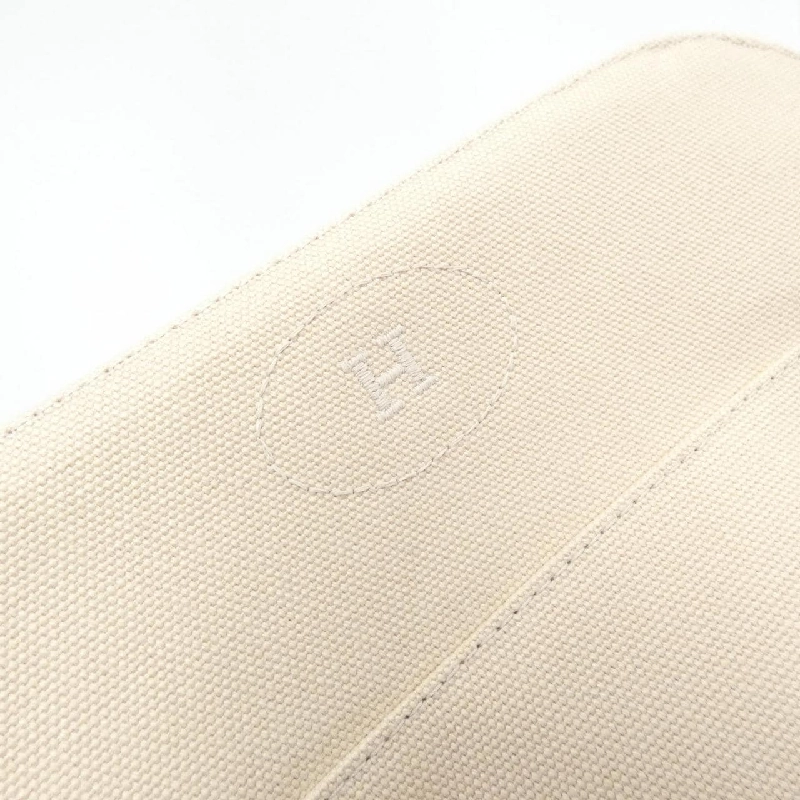 Túi Hermès Bolide MM 103774M 624427