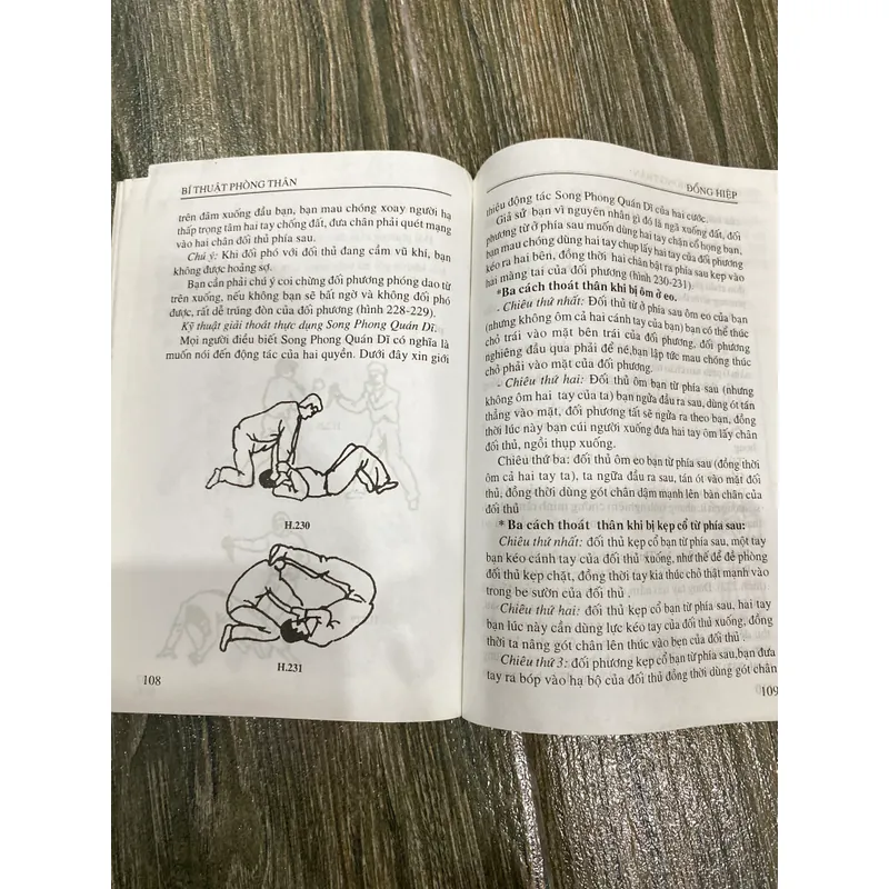 BÍ THUẬT PHÒNG THÂN**SÁCH CŨ CỔ QUÝ**TẶNG QUÀ 0Đ FREESHIP KHI MUA CÙNG SẢN PHẨM KHÁC 606271