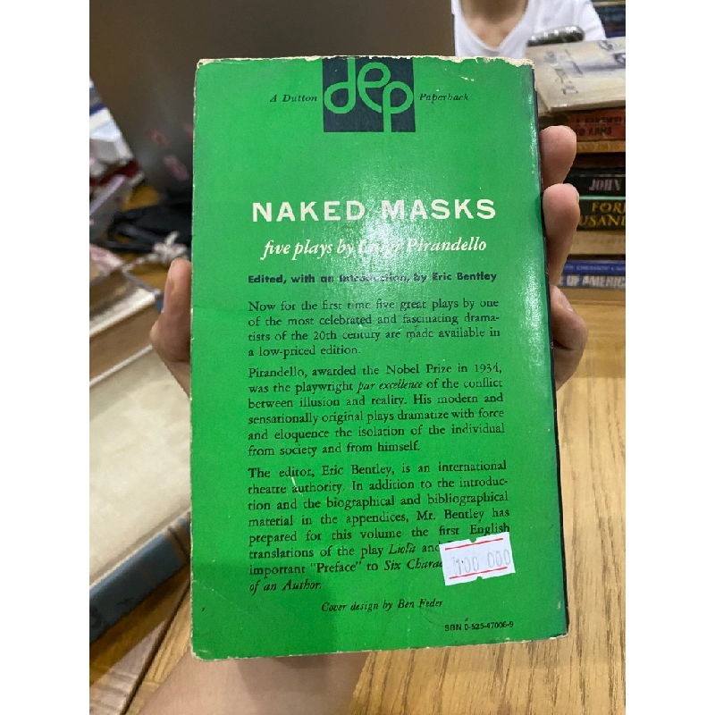 Naked Masks - Luigi Pirandello 538210
