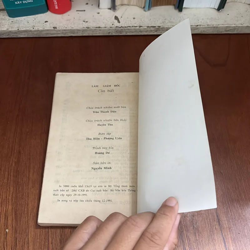 II Sách Kinh Tế: Làm Giám Đốc Cần Biết - Đào Nguyên Vịnh, Lê Thụ - 1991 604855