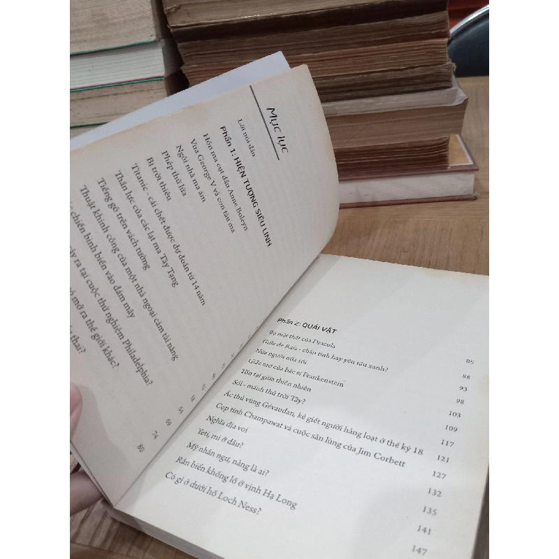 Trong thẳm sâu của bí ẩn - Nguyễn Thị Kim Oanh biên soạn 124573