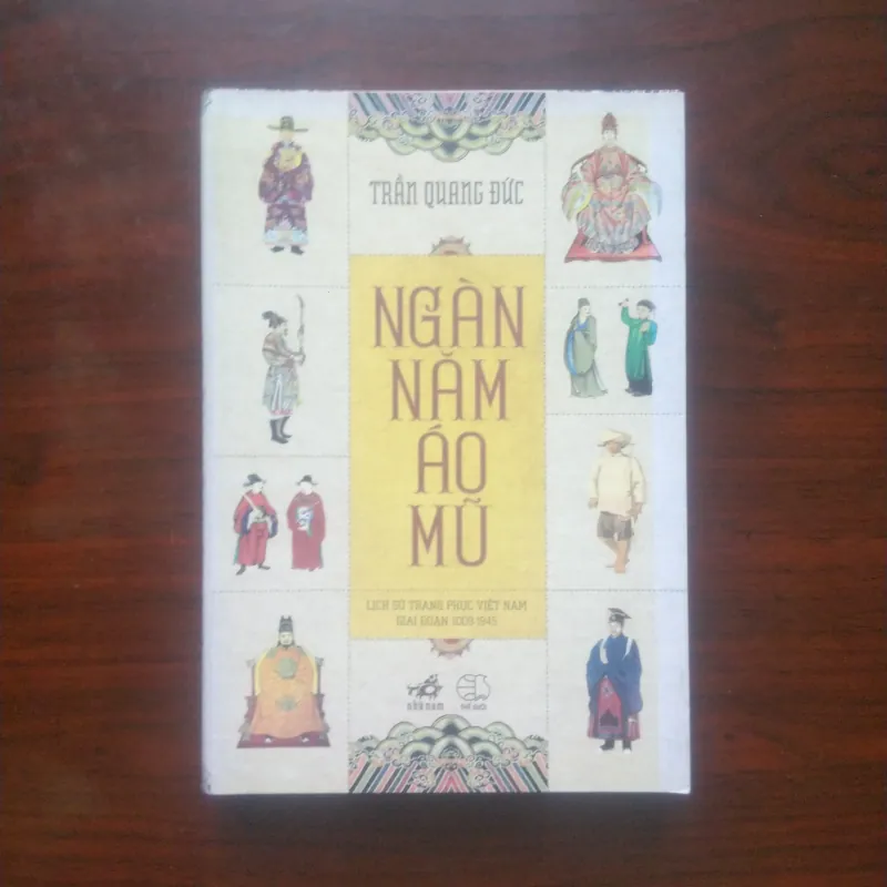[Sách Màu] Ngàn Năm Áo Mũ - Lịch Sử Trang Phục Việt Nam (Trần Quang Đức) 907607