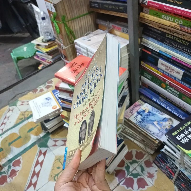 Bí Quyết Đầu Tư & Kinh Doanh Chứng Khoán Của Tỷ Phú Warren Buffett & George Soros 728339