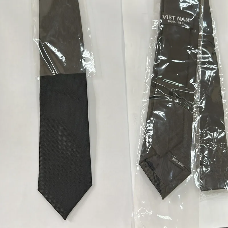 Cà vạt nữ màu đen  594525