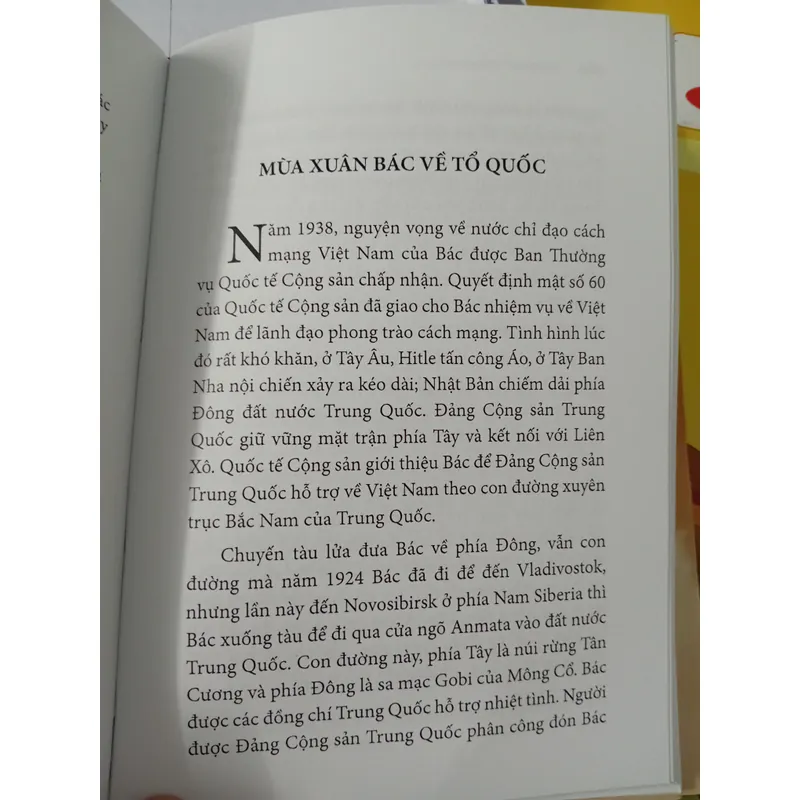 SÁCH THEO DẤU CHÂN NGƯỜI 731296