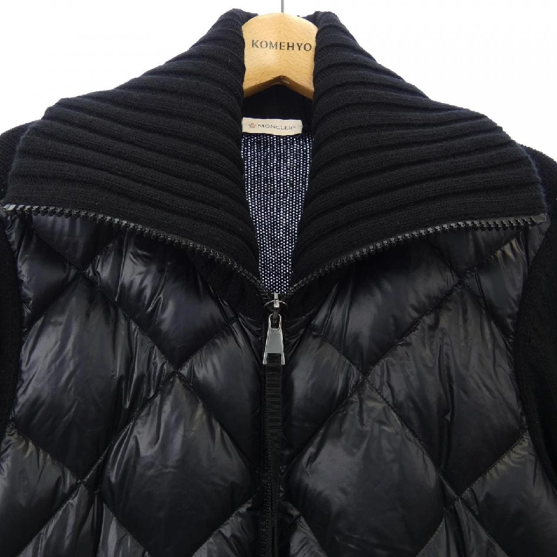 Áo khoác lông vũ MONCLER 636187