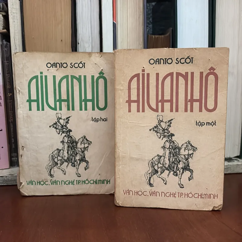 II Sách Xưa: AIVANHÔ (Trọn Bộ 2 Cuốn) - OANTƠ SCỐT - 1986 590486